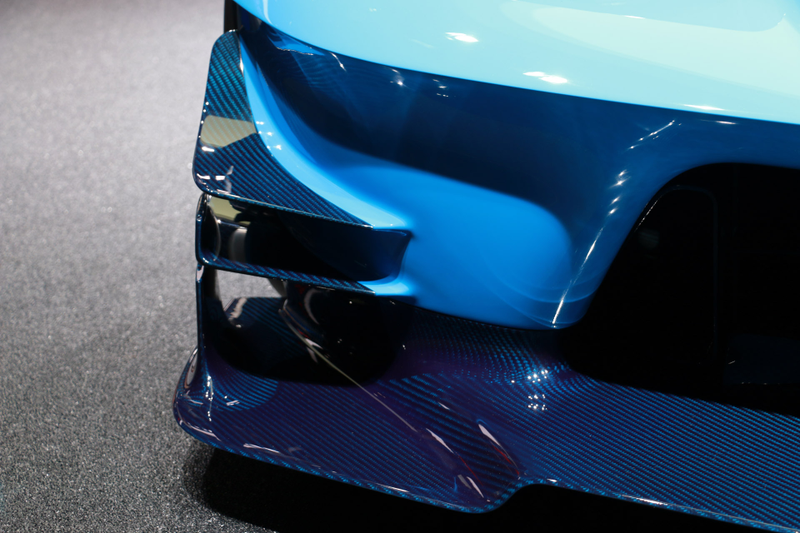 Illustration for article titled Bugatti's Awesome Virtual Concept Looks Real Enough To Race Offline